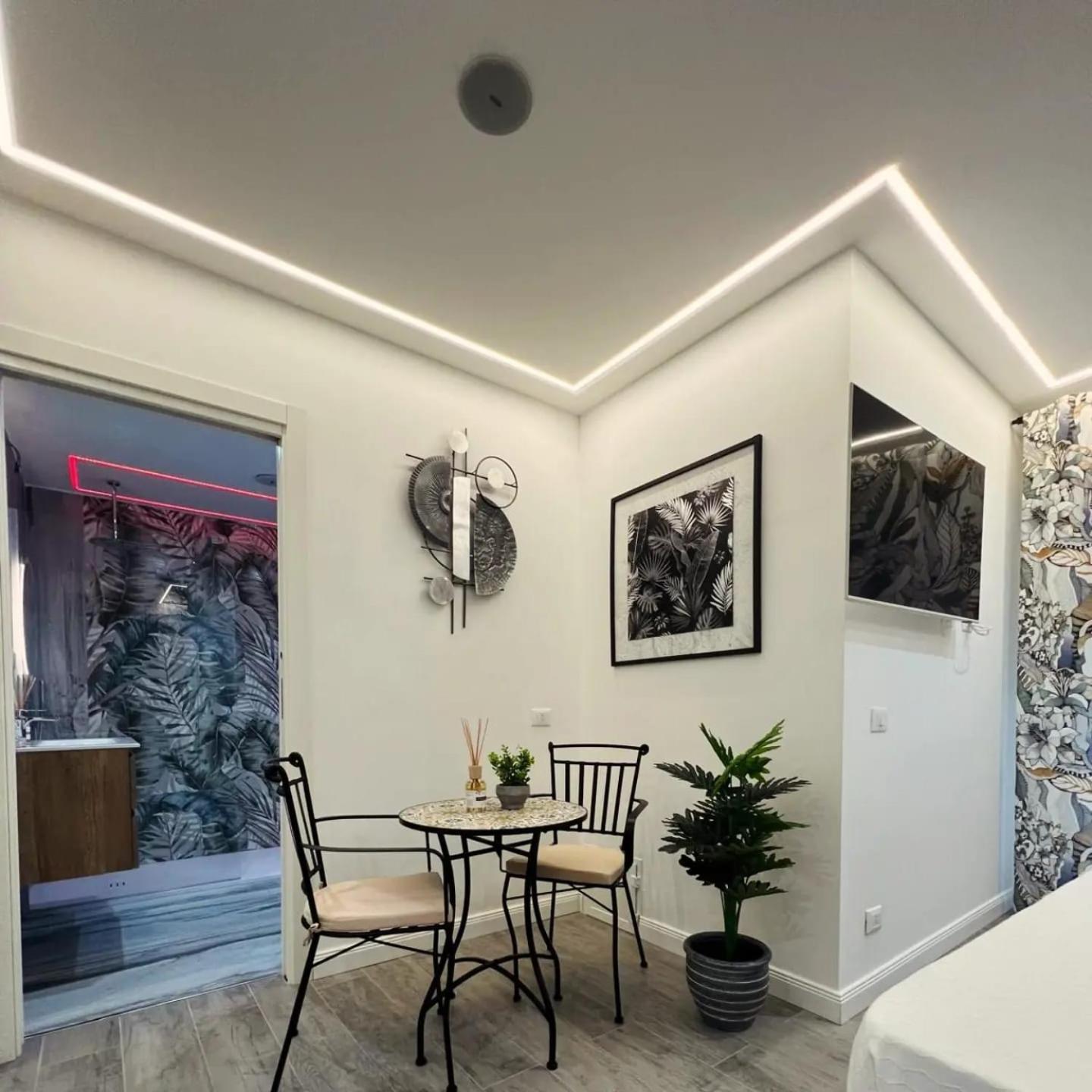 Luxury House Stazione Centrale 巴勒莫 外观 照片