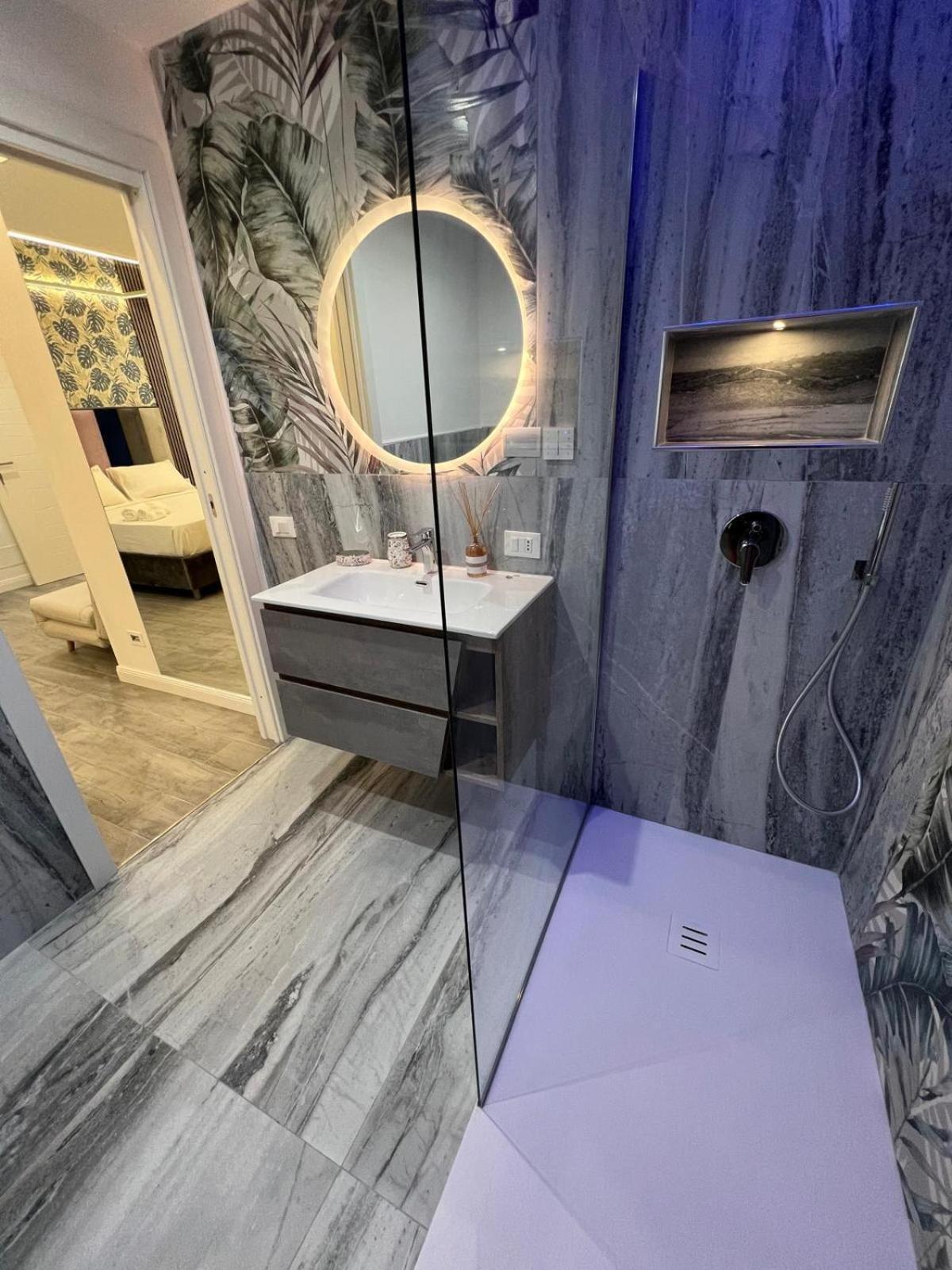 Luxury House Stazione Centrale 巴勒莫 外观 照片